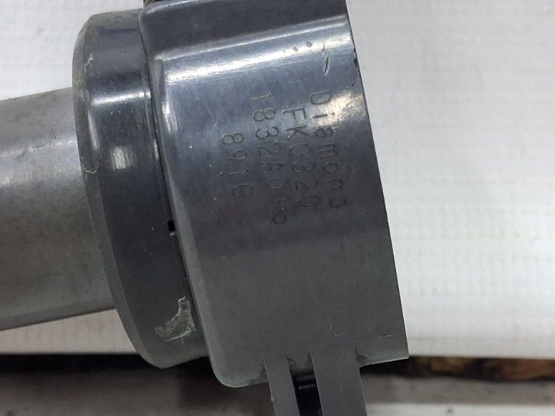 Катушка зажигания Mitsubishi Outlander XL 2.4 бензин 4b12 Катушка зажигания Mitsubishi Outlander XL 2.4 бензин 4b12