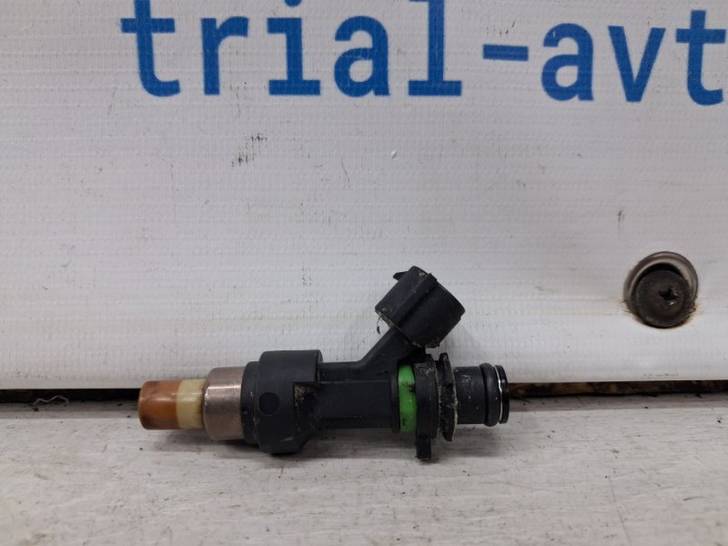 Форсунка топливная Suzuki Grand Vitara 2005-2016 JT 2.7 бензин H27A 1571066J00 Б/У