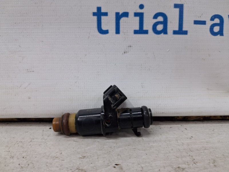 Форсунка топливная Honda Civic 2005-2012 FD 1.8 бензин R18A 16450RNAA01 Б/У