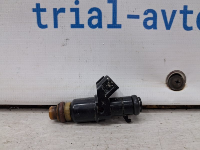 Форсунка топливная Honda Civic 2005-2012 FD 1.8 бензин R18A 16450RNAA01 Б/У