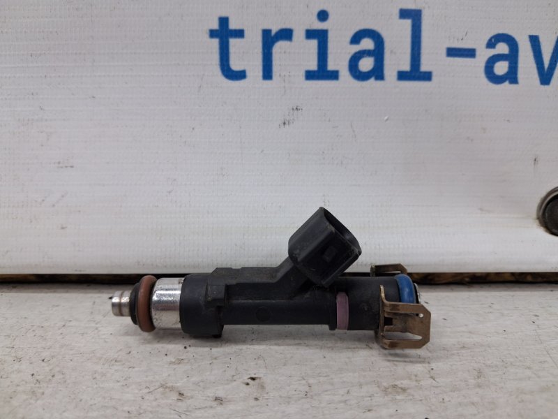 Форсунка топливная Mazda 6 2007-2013 GH 2.5 бензин L5-VE L3G513250 Б/У