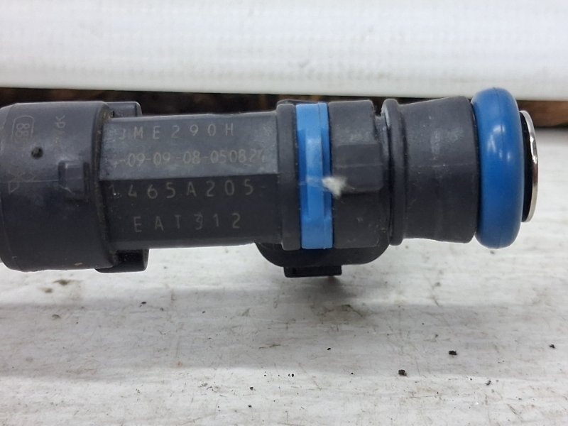 Форсунка топливная Mitsubishi Outlander XL 2.4 бензин 4b12