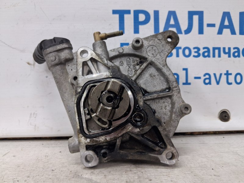 Насос вакуумный Hyundai Santa fe 2012-2019 DM 2.2 diesel D4HB 288102F000 Б/У