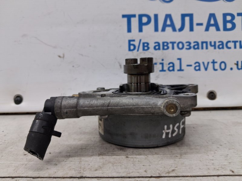 Насос вакуумный Santa fe 2012-2019 DM 2.2 diesel D4HB
