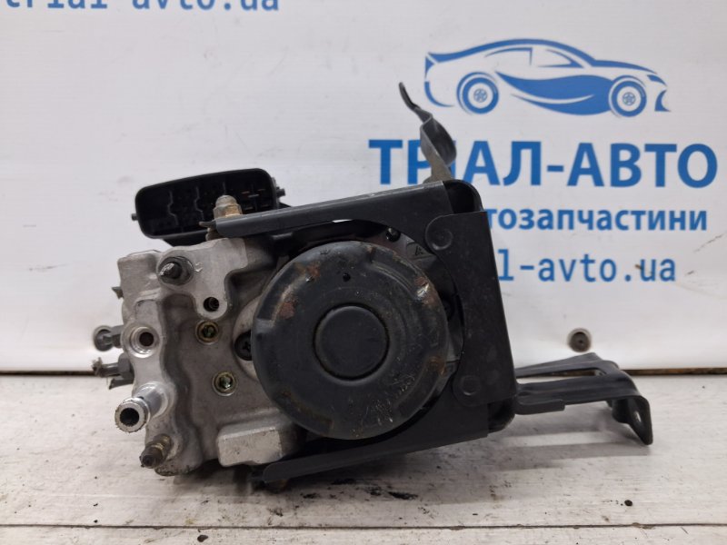 Блок abs Camry 2001-2006 XV30 3.0 Бензин 1MZFE