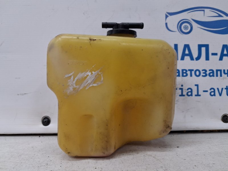 Бачок радиатора (расширительный) Toyota Camry 2001-2006 XV30 3.0 Бензин 1MZFE 1647020080 Б/У