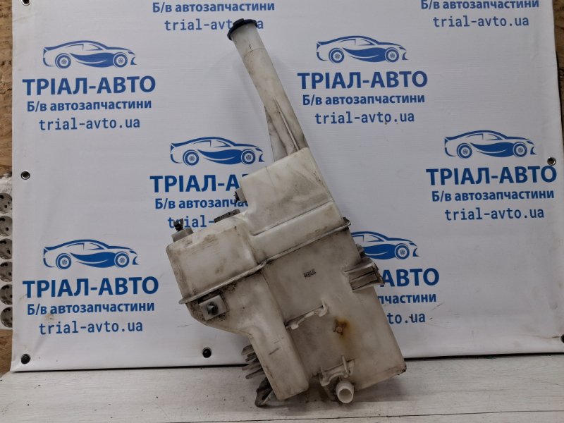 Бачок омывателя Hyundai IX35 2009-2015 LM 1.7 diesel D4FD 986202S500 Б/У