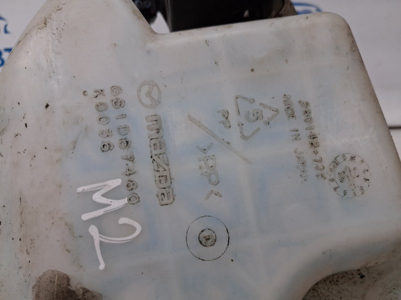 Бачок омывателя 6 2007-2013 GH 2.5 бензин L5-VE