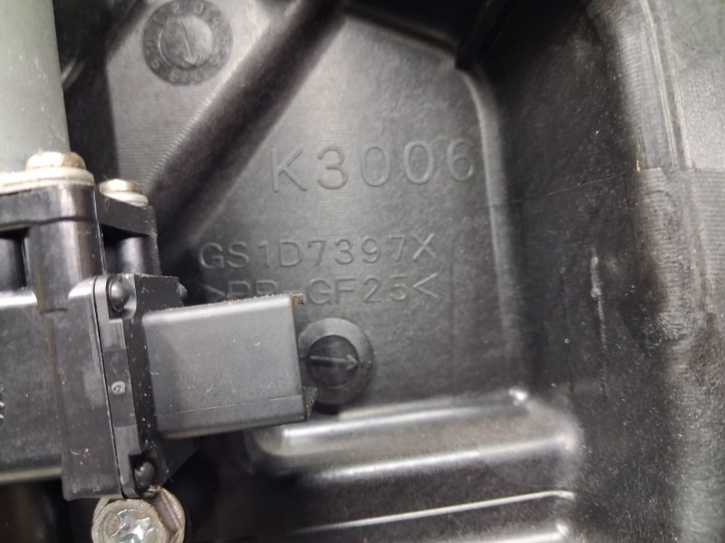 Стеклоподъемник задний левый 6 2007-2013 GH 2.5 бензин L5-VE