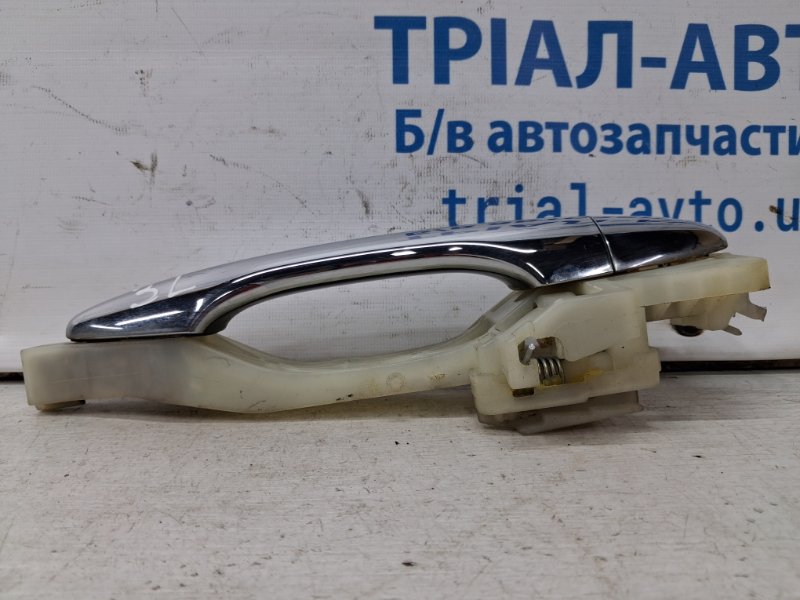 Ручка двери внешняя задняя левая IX35 2009-2015 LM 1.7 diesel D4FD