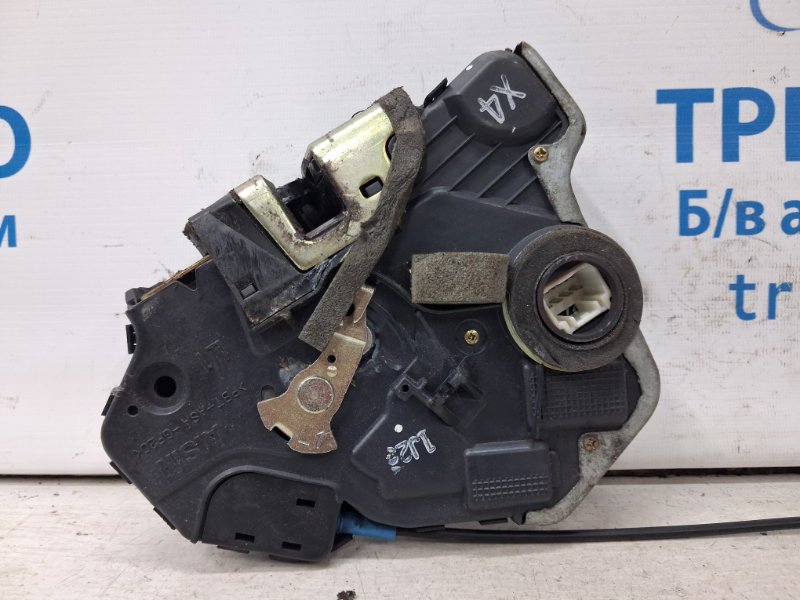 Замок двери передний левый Toyota Camry XV30 3.0 Бензин 1MZFE Замок двери передний левый Toyota Camry XV30 3.0 Бензин 1MZFE