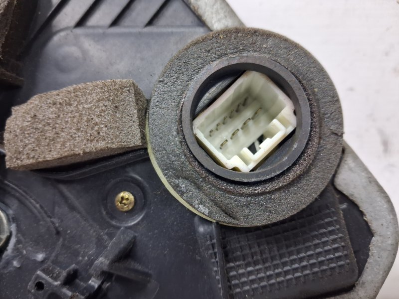 Замок двери передний левый Camry 2001-2006 XV30 3.0 Бензин 1MZFE Замок двери передний левый Camry 2001-2006 XV30 3.0 Бензин 1MZFE