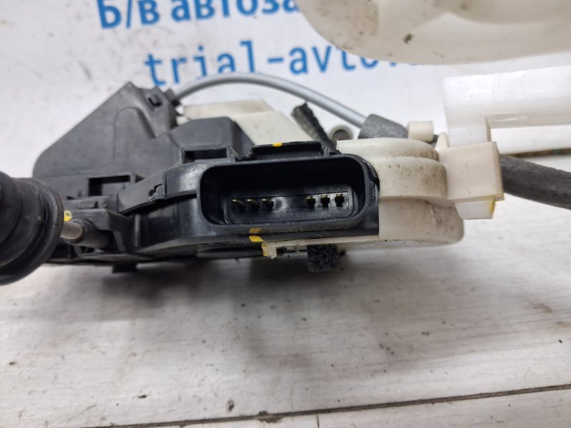 Замок двери задний правый Hyundai Santa fe DM 2.2 diesel D4HB