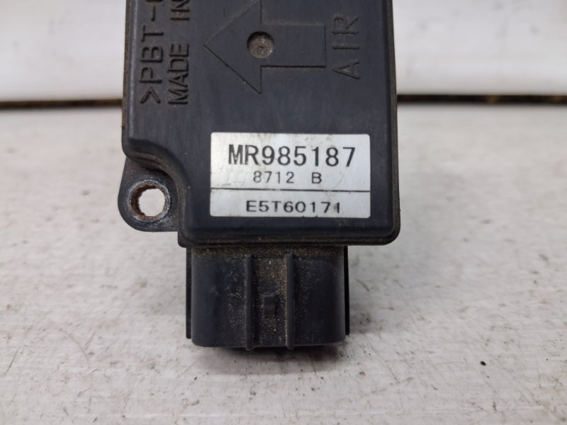 Датчик расхода воздуха Mitsubishi Outlander XL 2.4 бензин 4b12