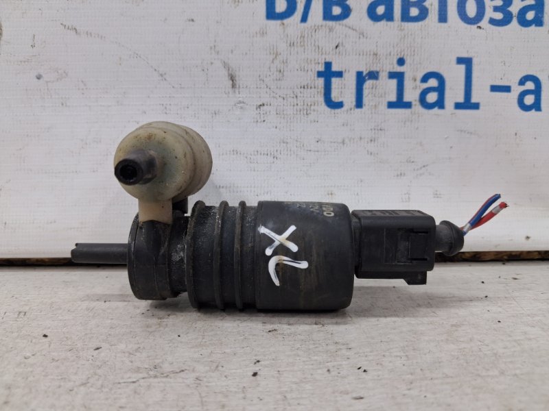 Насос омывателя стекла Mitsubishi Outlander 2007-2012 XL 2.4 бензин 4b12 3043125 Б/У