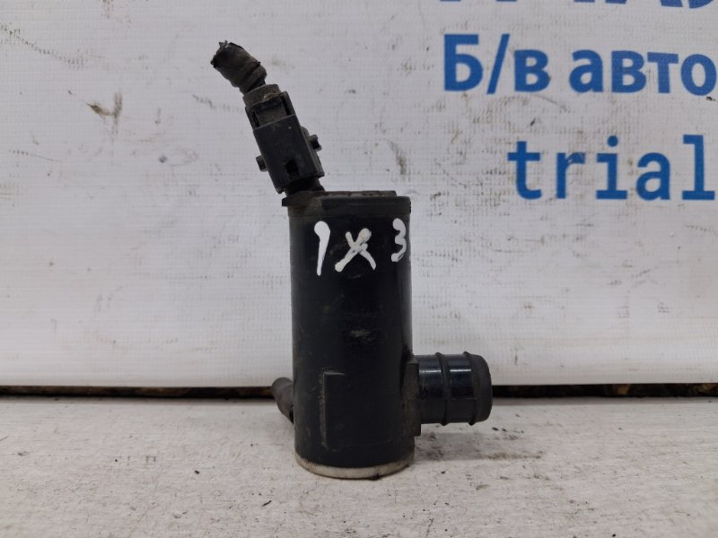 Насос омывателя стекла Hyundai IX35 2009-2015 LM 1.7 diesel D4FD 985102S100 Б/У