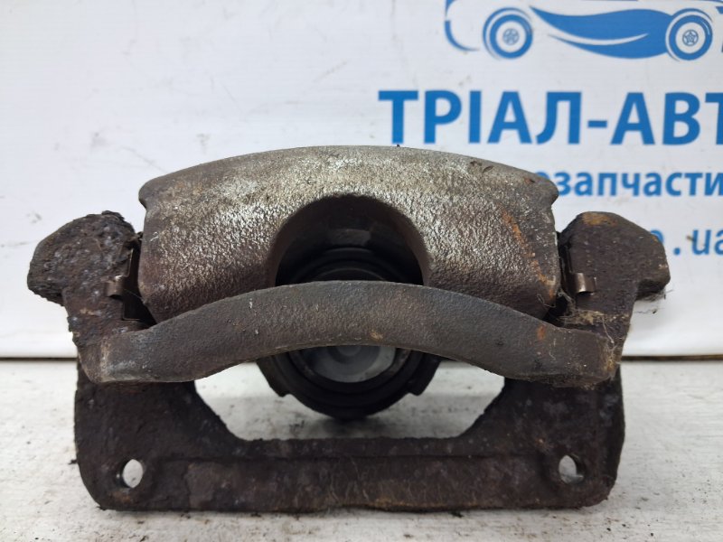 Суппорт передний левый 6 2007-2013 GH 2.5 бензин L5-VE