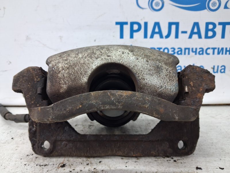 Суппорт передний правый 6 2007-2013 GH 2.5 бензин L5-VE