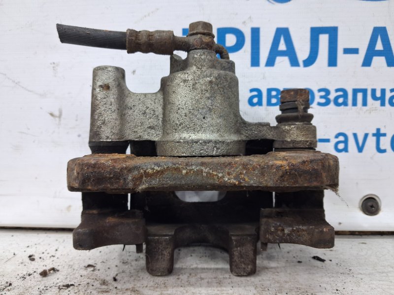 Суппорт задний правый Camry 2001-2006 XV30 3.0 Бензин 1MZFE