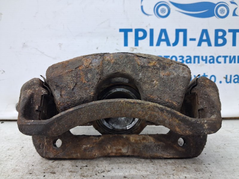 Суппорт передний правый Civic 2005-2012 FD 1.8 бензин R18A