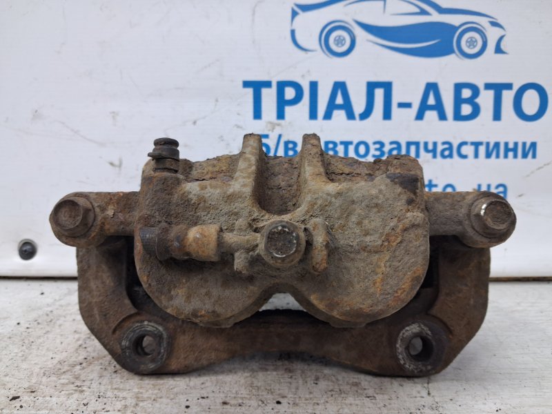 Суппорт передний правый Hyundai IX35 LM 1.7 diesel D4FD