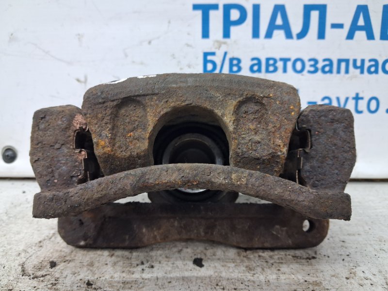 Суппорт задний левый Sorento 2002-2011 BL 2.5 diesel D4CB