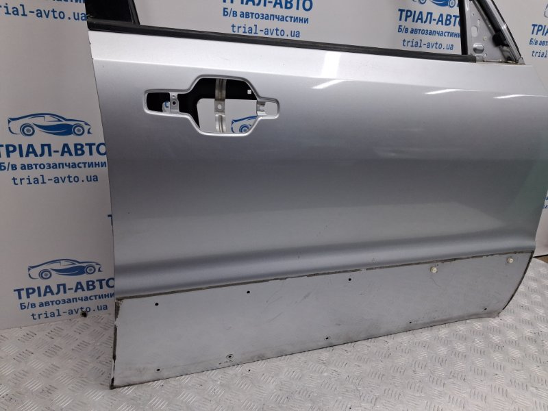 Дверь передняя правая Mitsubishi Pajero Wagon 3 3.2 Дизель 4M41