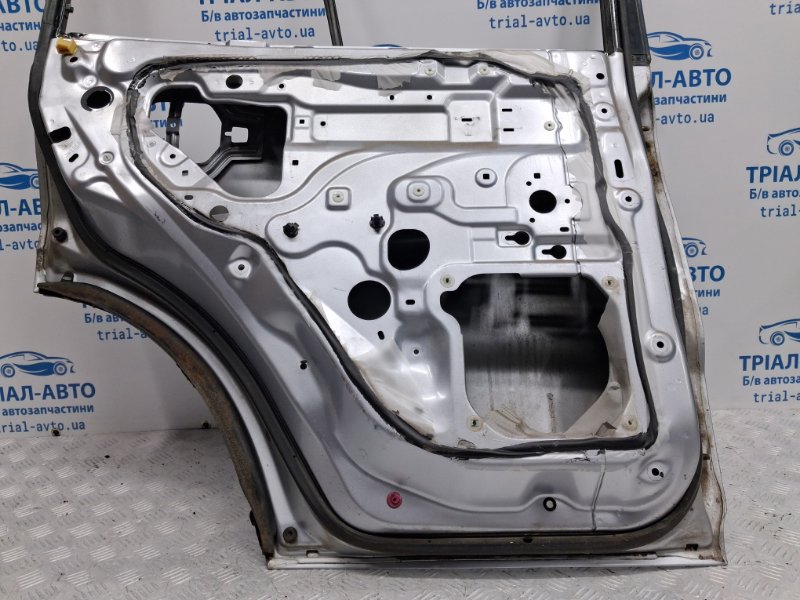 Дверь задняя левая Pajero Wagon 1999-2006 3 3.2 Дизель 4M41