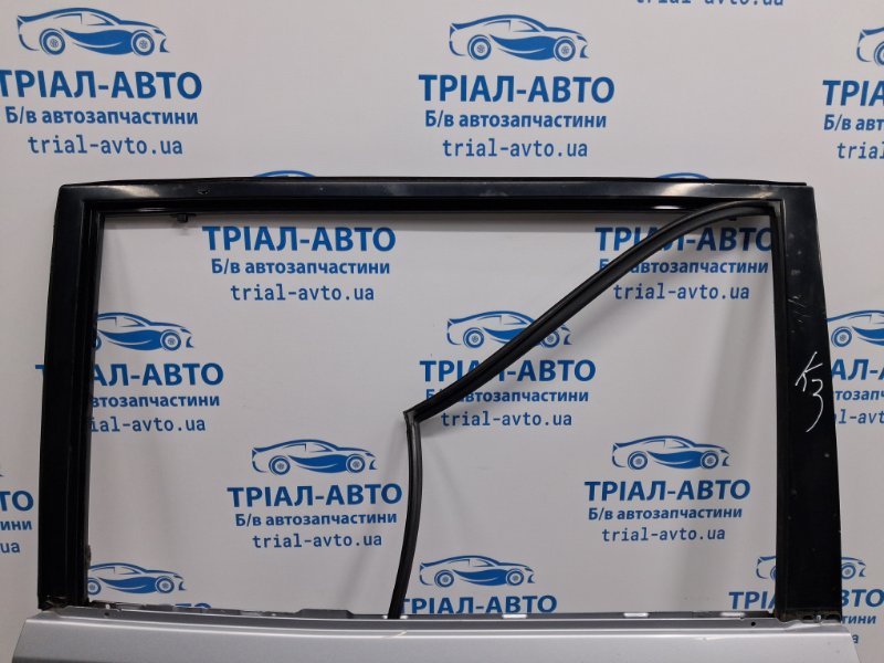 Дверь задняя правая Pajero Wagon 1999-2006 3 3.2 Дизель 4M41 Дверь задняя правая Pajero Wagon 1999-2006 3 3.2 Дизель 4M41