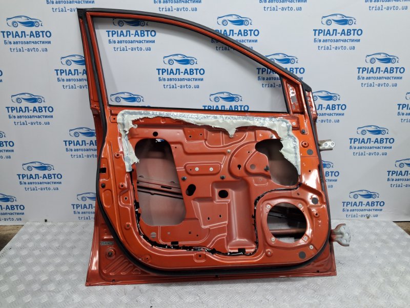 Дверь передняя левая Korando 2010-2019 C200 2.0 diesel D20Dt Дверь передняя левая Korando 2010-2019 C200 2.0 diesel D20Dt