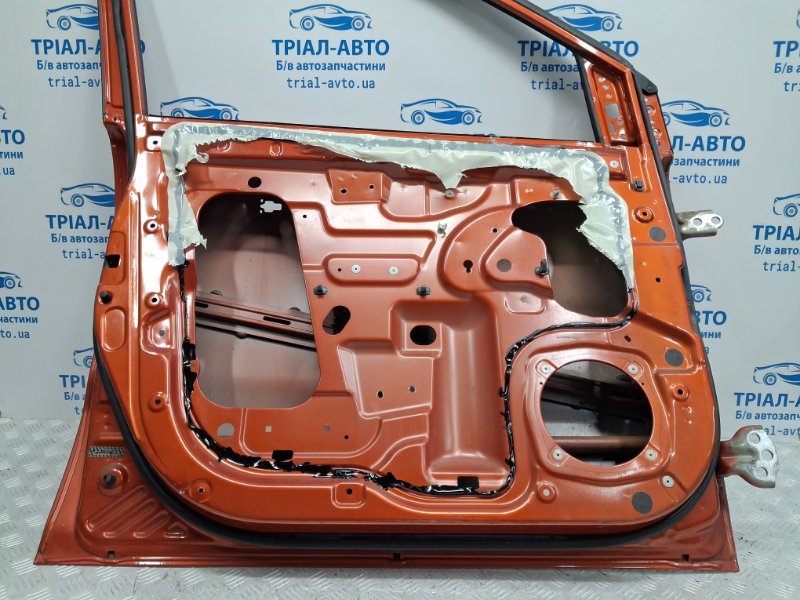 Дверь передняя левая Korando 2010-2019 C200 2.0 diesel D20Dt Дверь передняя левая Korando 2010-2019 C200 2.0 diesel D20Dt