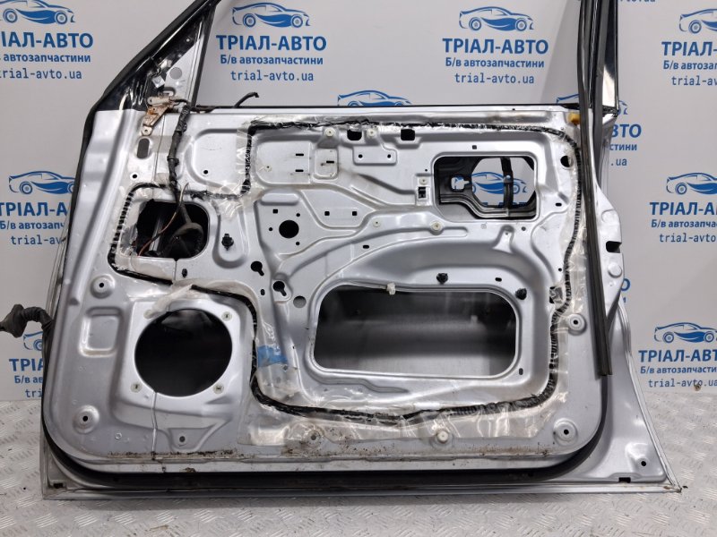 Дверь передняя правая Pajero Wagon 2006-2022 4 3.2 Дизель 4M41