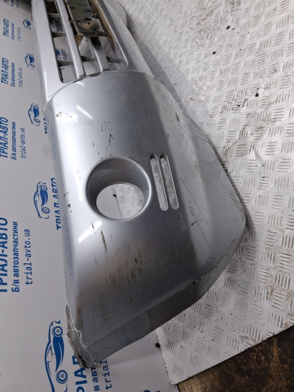 Бампер передний Pajero Wagon 1999-2006 3 3.2 Дизель 4M41