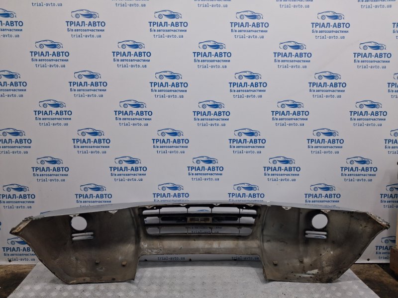 Бампер передний Pajero Wagon 1999-2006 3 3.2 Дизель 4M41