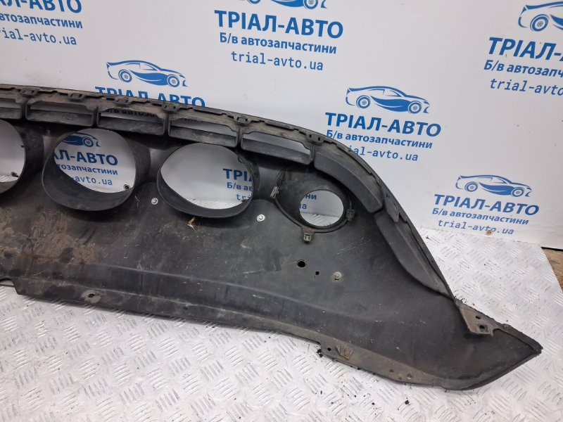 Решетка бампера (губа с круглыми заборниками) Juke 2010-2019 F15 1.6 turbo MR16DDT