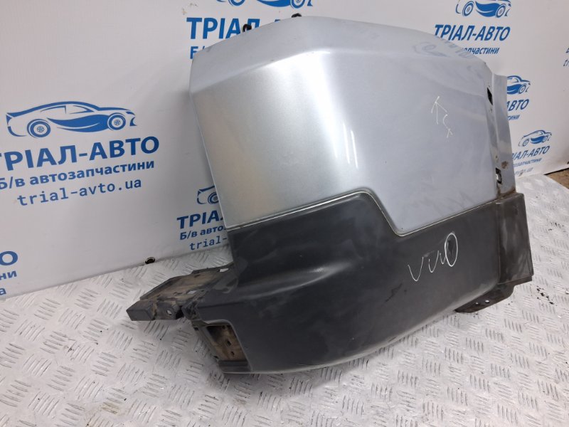 Бампер задний правый клык Mitsubishi Pajero Wagon 4 3.2 Дизель 4M41