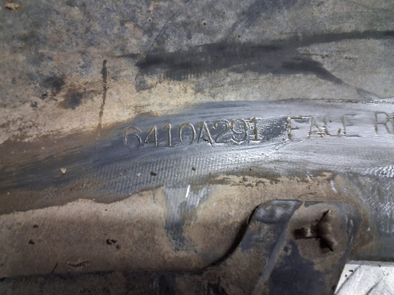 Бампер задний левый клык Pajero Wagon 2006-2022 4 3.2 Дизель 4M41