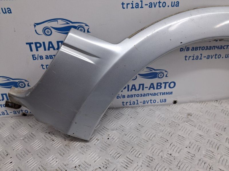 Накладка крыла передняя правая Pajero Wagon 1999-2006 3 3.2 Дизель 4M41