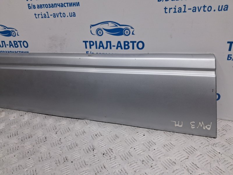 Накладка двери передняя левая Mitsubishi Pajero Wagon 3 3.2 Дизель 4M41 Накладка двери передняя левая Mitsubishi Pajero Wagon 3 3.2 Дизель 4M41