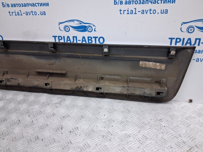 Накладка двери передняя левая Pajero Wagon 1999-2006 3 3.2 Дизель 4M41 Накладка двери передняя левая Pajero Wagon 1999-2006 3 3.2 Дизель 4M41