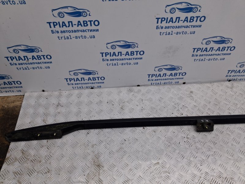 Рейлинг на крышу правый Pajero Wagon 1999-2006 3 3.2 Дизель 4M41