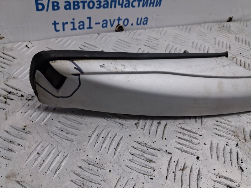 Рейлинг на крышу правый SsangYong Korando C200 2.0 diesel D20Dt