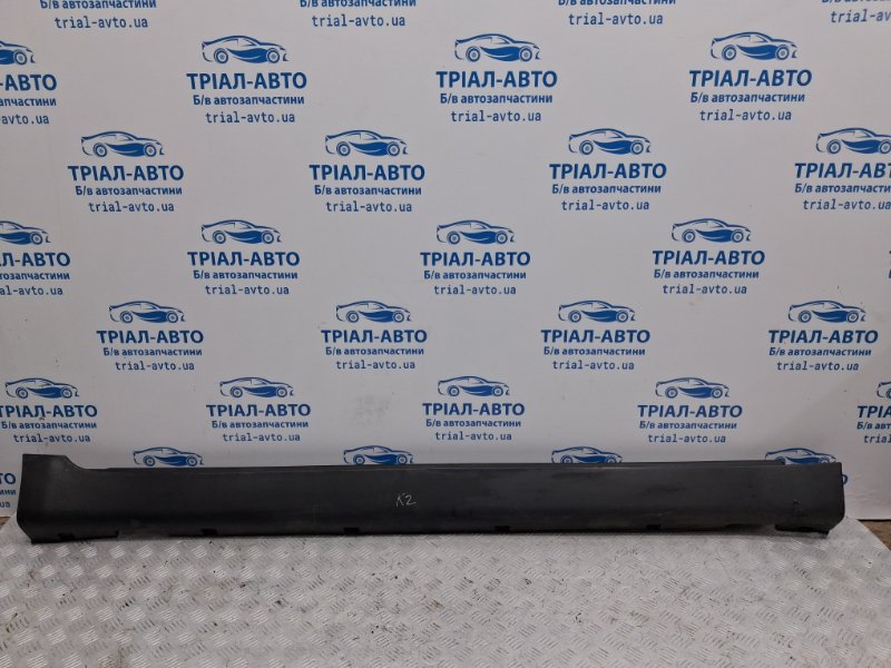 Накладка порога внешняя правая SsangYong Korando 2010-2019 C200 2.0 diesel D20Dt 7956034001 Б/У