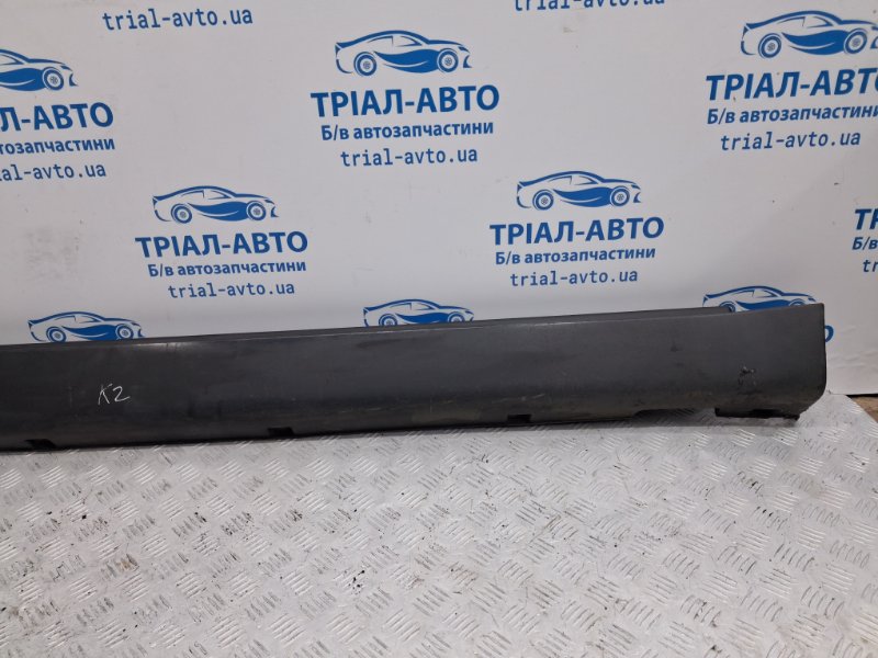 Накладка порога внешняя правая SsangYong Korando C200 2.0 diesel D20Dt