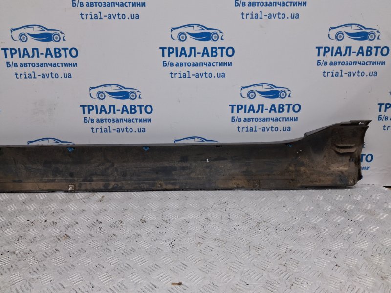 Накладка порога внешняя левая Pajero Wagon 2006-2022 4 3.2 Дизель 4M41