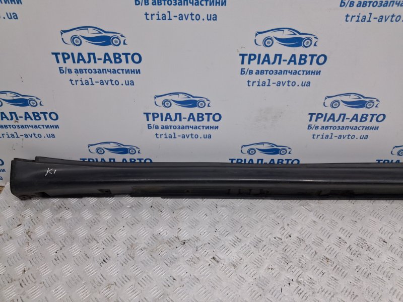 Накладка порога внешняя правая Juke 2010-2019 F15 1.6 turbo MR16DDT