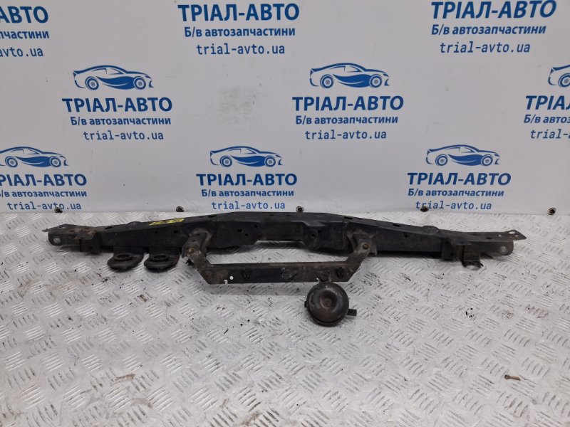 Запчасть панель передняя верхняя планка Nissan Juke 2010-2019 F15 1.6 turbo MR16DDT F2511BA6BB Б/У Панель передняя верхняя планка Nissan Juke 2010-2019 F15 1.6 turbo MR16DDT F2511BA6BB Б/У