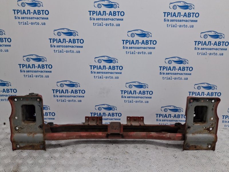 Усилитель бампера передний Korando 2010-2019 C200 2.0 diesel D20Dt