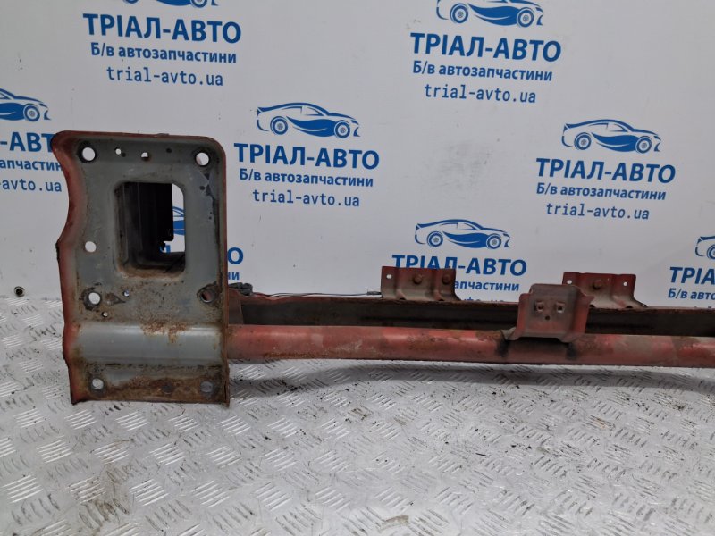 Усилитель бампера передний Korando 2010-2019 C200 2.0 diesel D20Dt