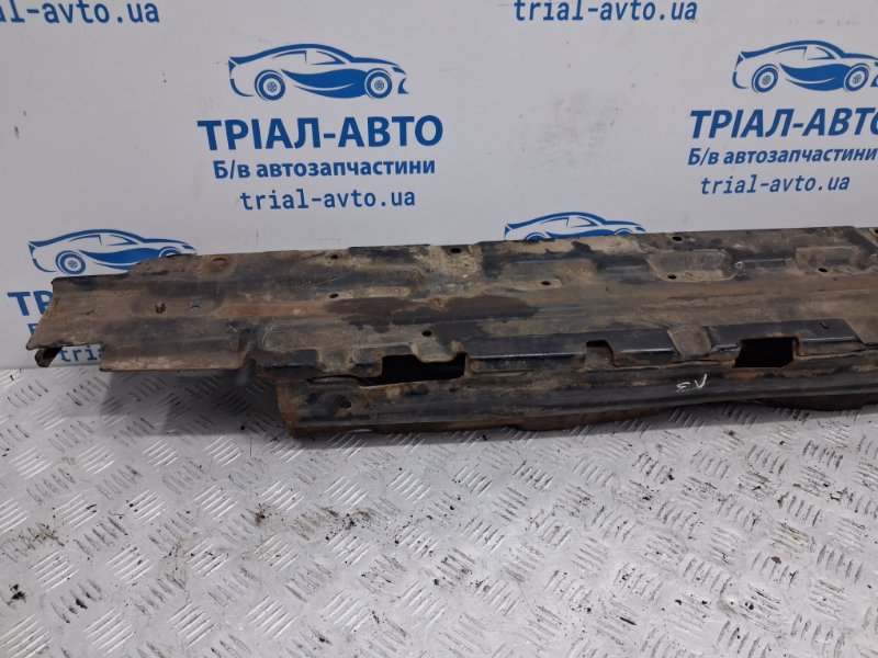 Усилитель бампера задний Mitsubishi Pajero Wagon 3 3.2 Дизель 4M41